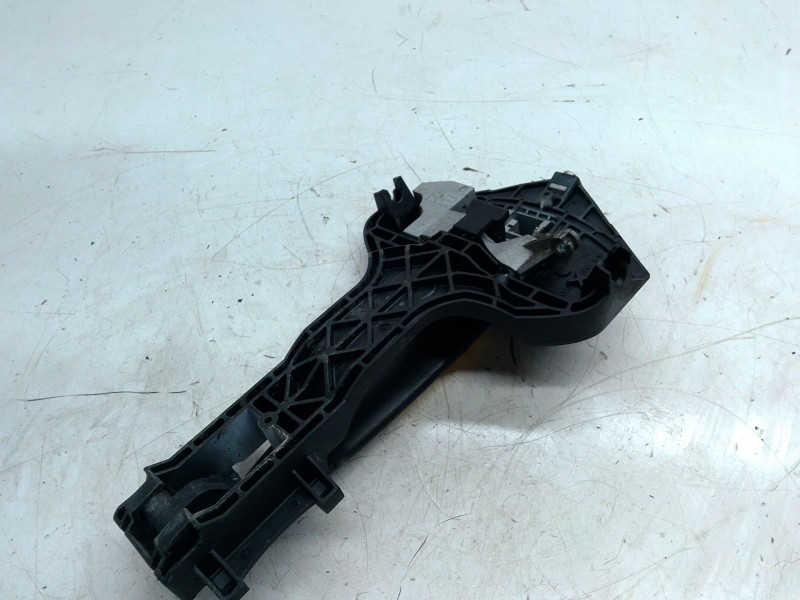 Recambio de maneta exterior delantera derecha para volkswagen crafter 30-50 furgoneta (2e_) 2.0 tdi referencia OEM IAM A90676010