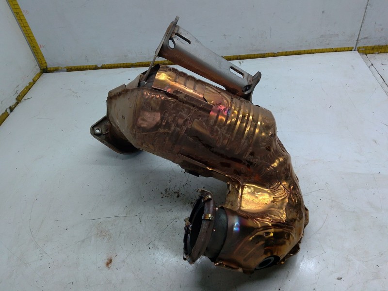 Recambio de catalizador para mercedes-benz gla (h247) gla 200 (247.787) referencia OEM IAM A2474909903  