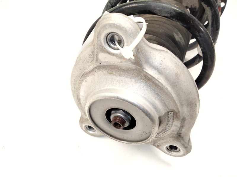 Recambio de amortiguador delantero derecho para mercedes-benz gla (h247) gla 200 (247.787) referencia OEM IAM A2473206401  