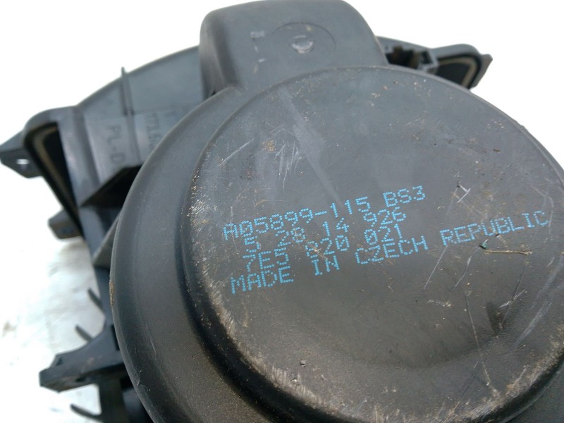 Recambio de motor calefaccion para volkswagen california t5 camper (7ec, 7ef, 7eg, 7hf, 7hc) 2.0 tdi referencia OEM IAM 7E582002