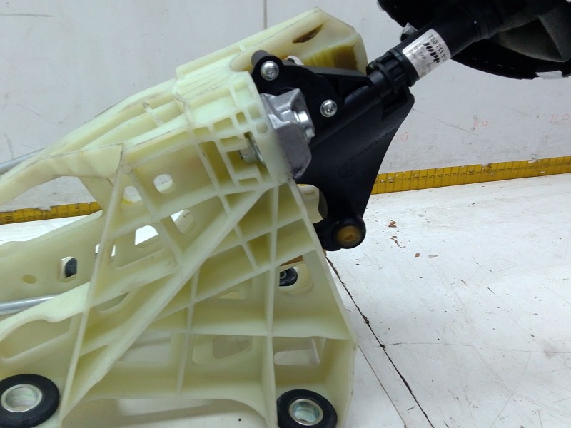 Recambio de palanca cambio para volkswagen california t5 camper (7ec, 7ef, 7eg, 7hf, 7hc) 2.0 tdi referencia OEM IAM 7H0711116  