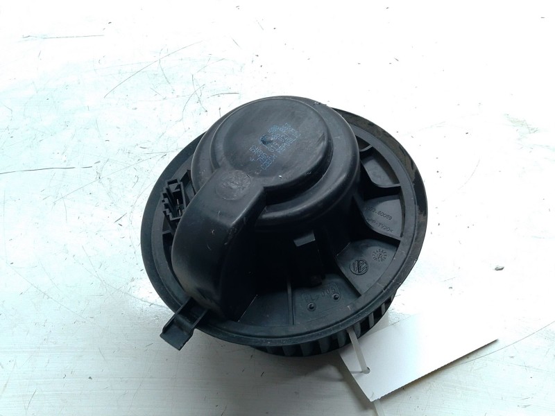 Recambio de motor calefaccion para volkswagen california t5 camper (7ec, 7ef, 7eg, 7hf, 7hc) 2.0 tdi referencia OEM IAM 7H081902