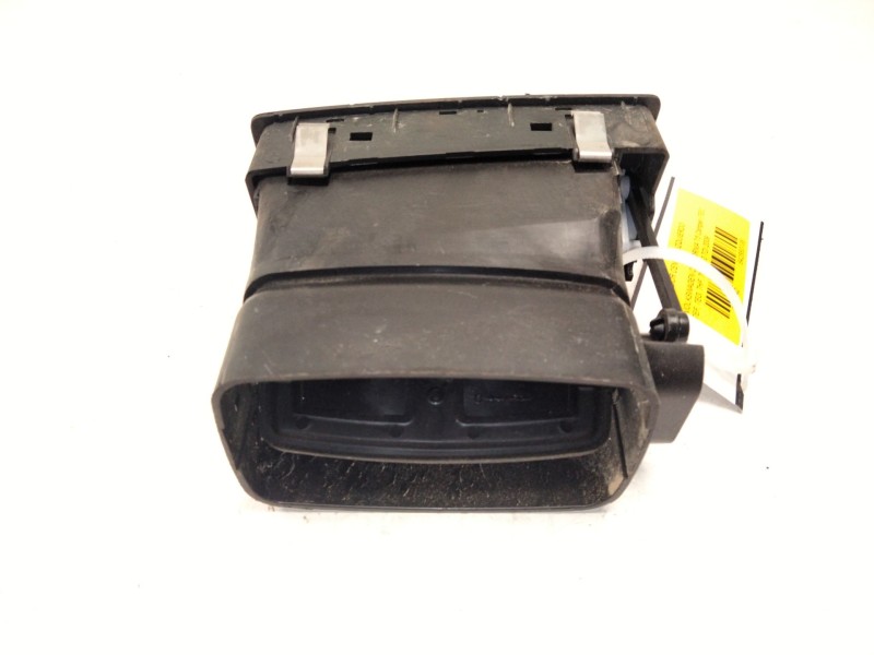 Recambio de aireador central izquierdo para volkswagen california t5 camper (7ec, 7ef, 7eg, 7hf, 7hc) 2.0 tdi referencia OEM IAM