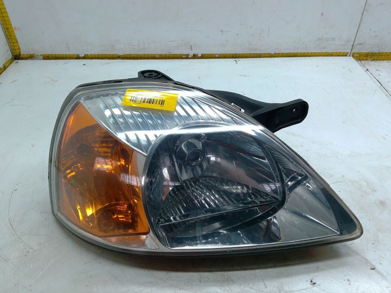 Recambio de faro derecho para kia rio i hatchback (dc) 1.5 16v referencia OEM IAM   