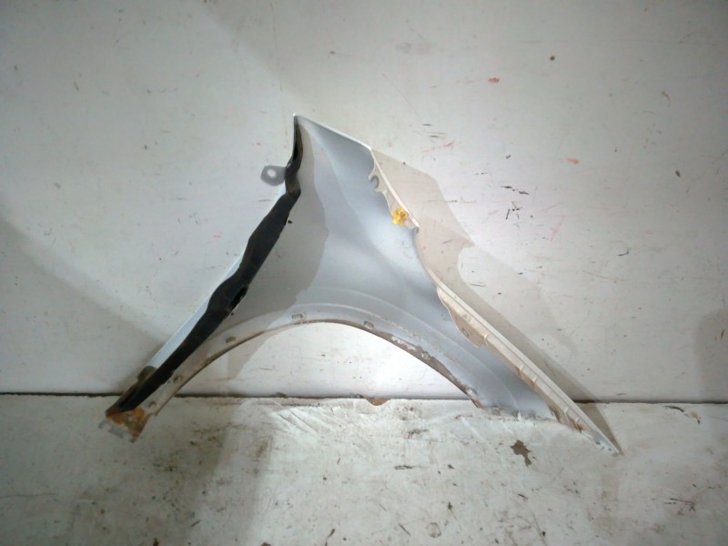 Recambio de aleta delantera izquierda para mercedes-benz gla (h247) gla 200 (247.787) referencia OEM IAM   