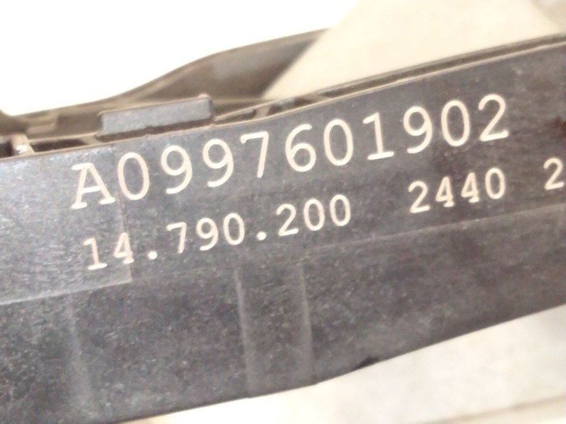 Recambio de maneta exterior delantera izquierda para mercedes-benz gla (h247) gla 200 (247.787) referencia OEM IAM A0997601902  