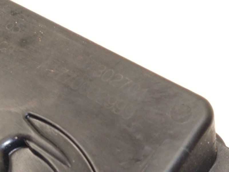 Recambio de cerradura puerta trasera izquierda para mercedes-benz gla (h247) gla 200 (247.787) referencia OEM IAM A0997302701 A1