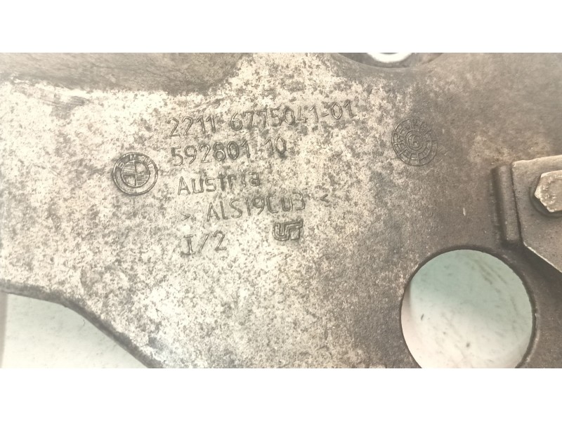 Recambio de soporte motor izquierdo superior para bmw 1 (e87) 118 d referencia OEM IAM 22116775041-01  