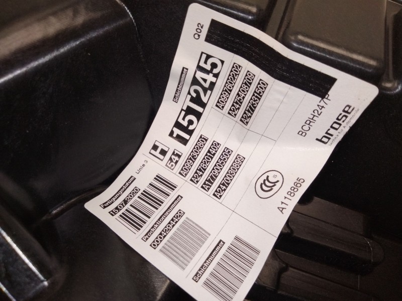 Recambio de elevalunas trasero derecho para mercedes-benz gla (h247) gla 200 (247.787) referencia OEM IAM A2477309301  