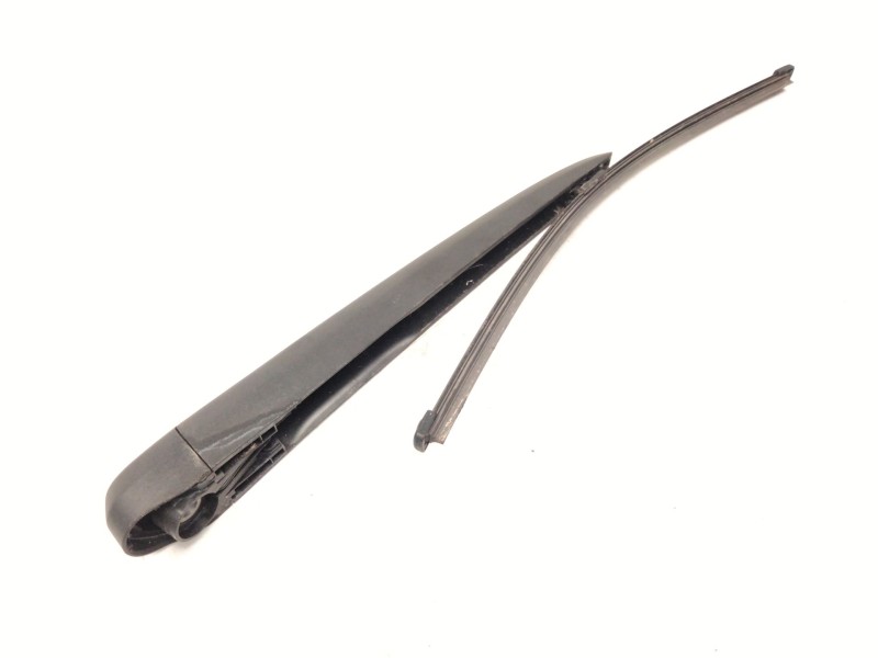 Recambio de brazo limpia trasero para mercedes-benz gla (h247) gla 200 (247.787) referencia OEM IAM W000086056  