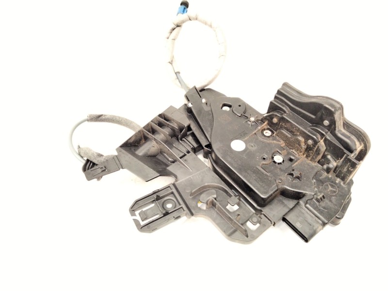 Recambio de cerradura puerta delantera derecha para mercedes-benz gla (h247) gla 200 (247.787) referencia OEM IAM A0997202402 A1