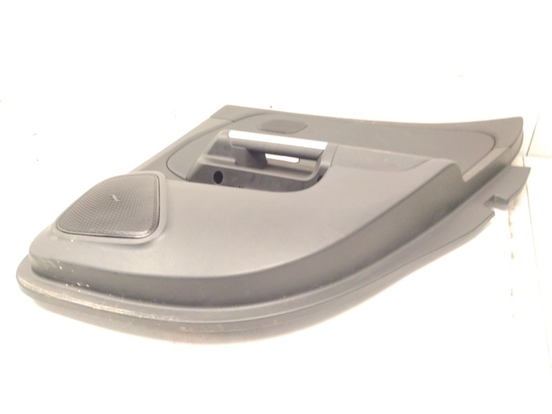 Recambio de guarnecido puerta trasera derecha para mercedes-benz gla (h247) gla 200 (247.787) referencia OEM IAM A2477303401  