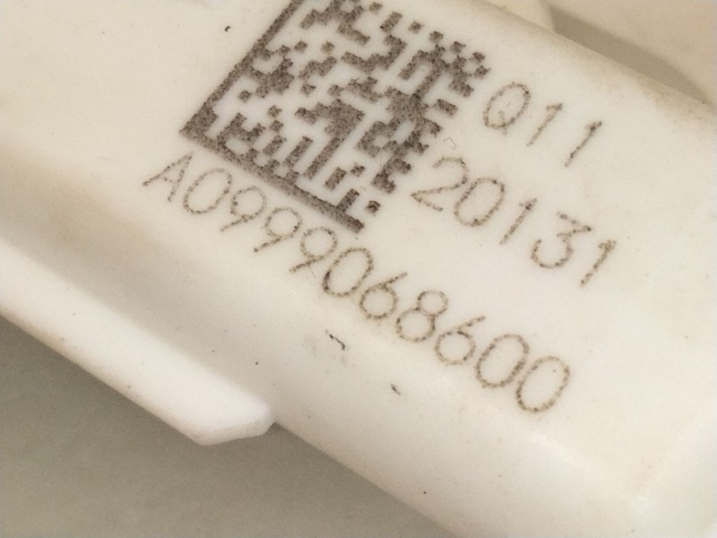 Recambio de motor cierre centralizado porton para mercedes-benz gla (h247) gla 200 (247.787) referencia OEM IAM A0999068600  