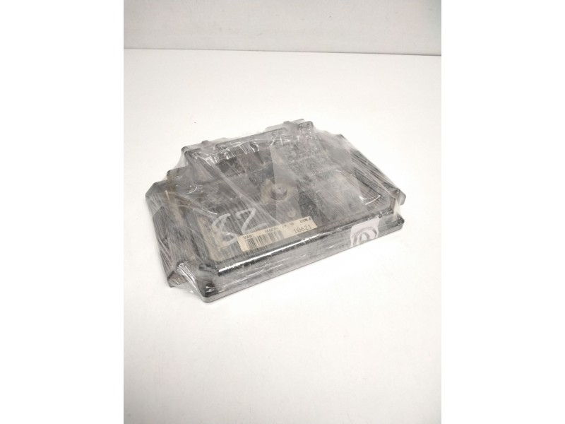 Recambio de centralita motor uce para citroën berlingo 1.9 d sx familiar referencia OEM IAM 9839587680 9642398280 R04080025B