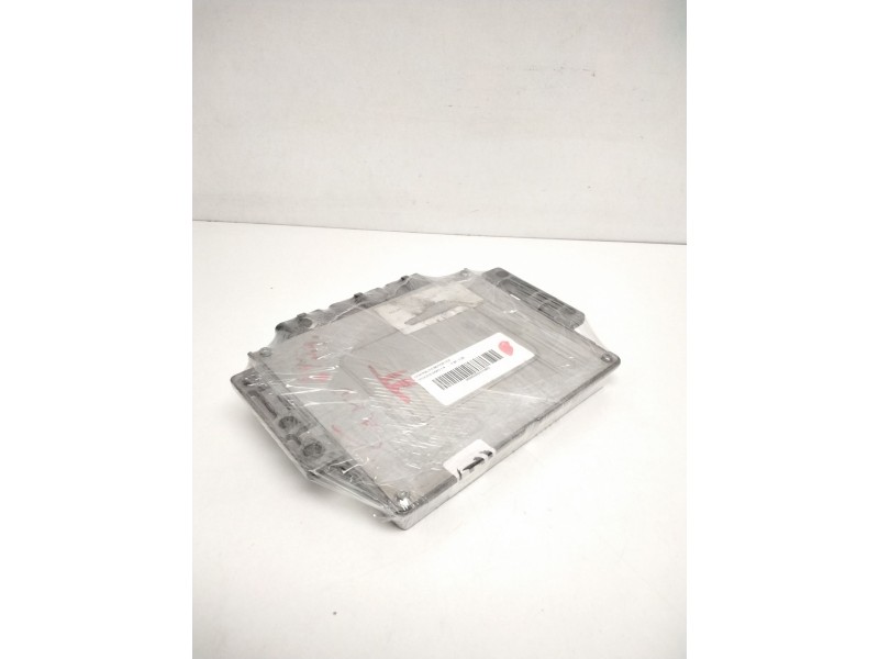 Recambio de centralita motor uce para » otros... premium 370 26 g 6x2 referencia OEM IAM 9646988980 9646184980 216474349