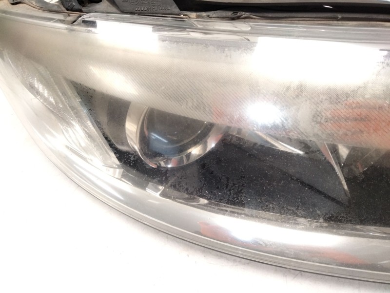 Recambio de faro derecho para audi q7 (4lb) 3.0 tdi quattro referencia OEM IAM 4L0941004  
