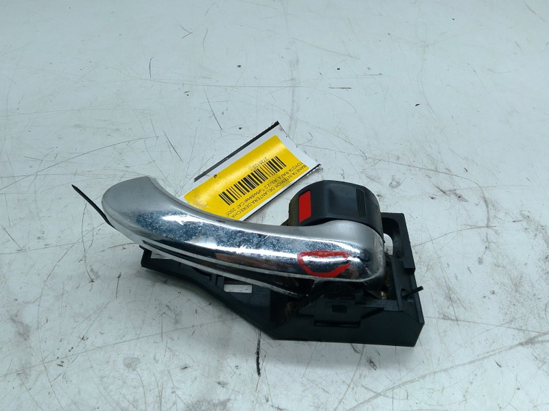 Recambio de maneta interior delantera derecha para toyota rav 4 (a3) 2.2 turbodiesel cat referencia OEM IAM   