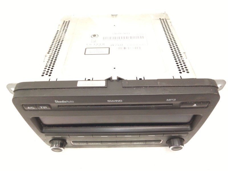 Recambio de sistema audio / radio cd para skoda fabia ii combi (545) 1.6 tdi referencia OEM IAM 5J0035161C  