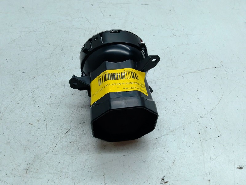 Recambio de aireador central para mercedes-benz gla (h247) gla 200 (247.787) referencia OEM IAM A1778309100  