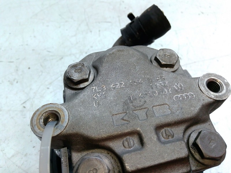 Recambio de bomba direccion para audi q7 (4lb) 3.0 tdi quattro referencia OEM IAM 7L8422154  