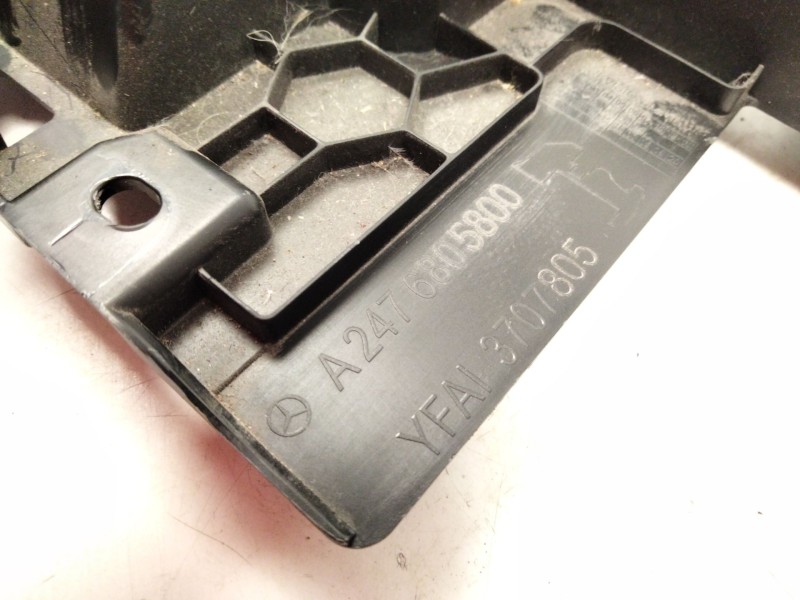 Recambio de moldura para mercedes-benz gla (h247) gla 200 (247.787) referencia OEM IAM A2476805800  