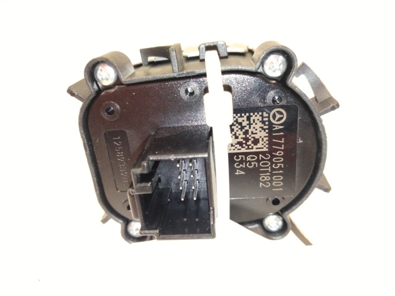 Recambio de pulsador arranque para mercedes-benz gla (h247) gla 200 (247.787) referencia OEM IAM A1779051001  