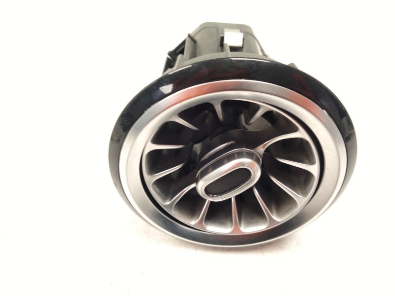 Recambio de aireador derecho para mercedes-benz gla (h247) gla 200 (247.787) referencia OEM IAM A2478307201  