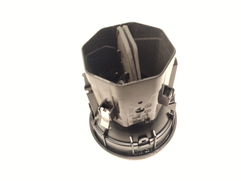 Recambio de aireador derecho para mercedes-benz gla (h247) gla 200 (247.787) referencia OEM IAM A2478307201  