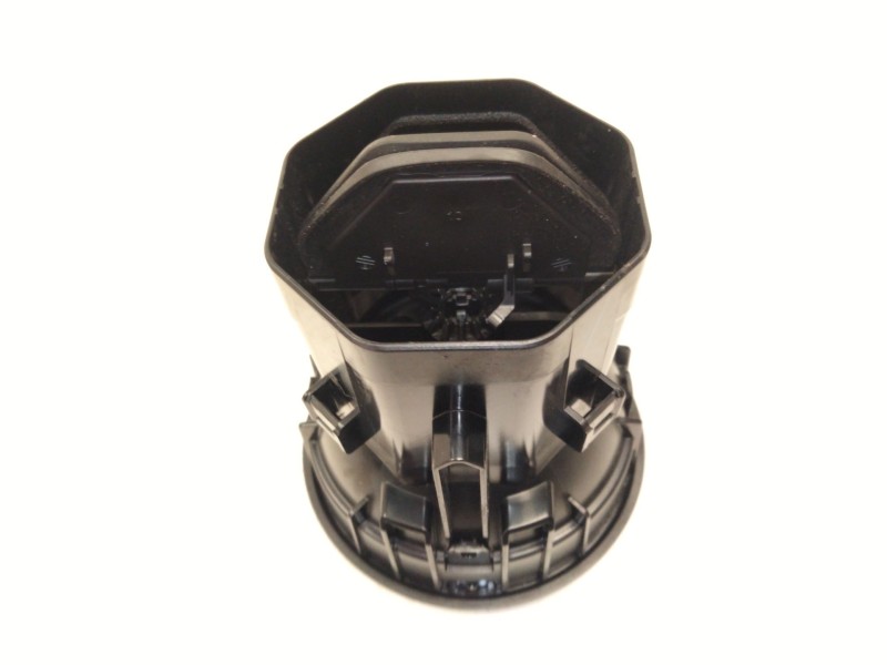 Recambio de aireador izquierdo para mercedes-benz gla (h247) gla 200 (247.787) referencia OEM IAM A2478307201  