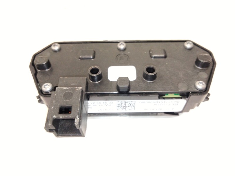Recambio de interuuptor de calefaccion asientos para mercedes-benz gla (h247) gla 200 (247.787) referencia OEM IAM A1779056700  