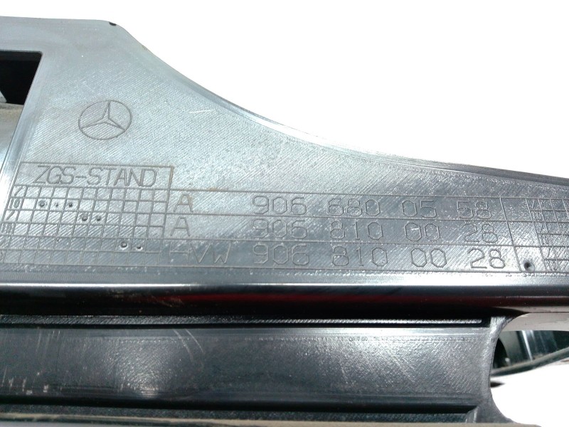 Recambio de portavasos para volkswagen crafter 30-50 furgoneta (2e_) 2.0 tdi referencia OEM IAM 9066800558  