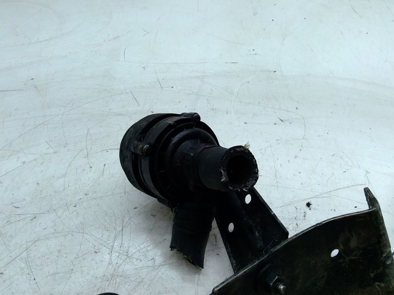 Recambio de motor electrico de agua para volkswagen crafter 30-50 furgoneta (2e_) 2.0 tdi referencia OEM IAM A20118350028  