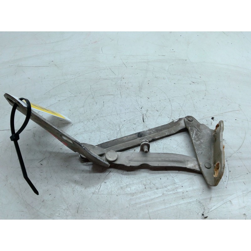 Recambio de bisagra capot delantero izquierdo para volkswagen crafter 30-50 furgoneta (2e_) 2.0 tdi referencia OEM IAM 906750002 Recambio de bisagra capot delantero izquierdo para volkswagen crafter 30-50 furgoneta (2e_) 2.0 tdi referencia OEM IAM 906750002