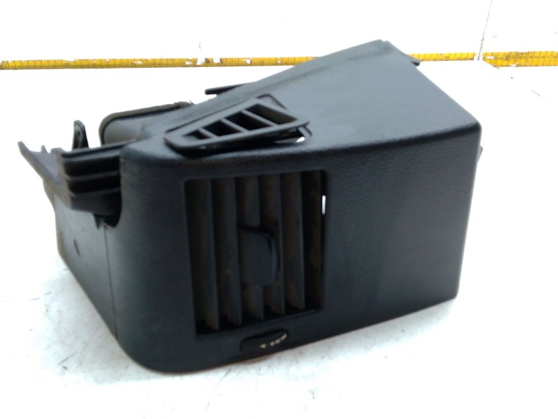 Recambio de aireador derecho para volkswagen crafter 30-50 furgoneta (2e_) 2.0 tdi referencia OEM IAM A9068300554  