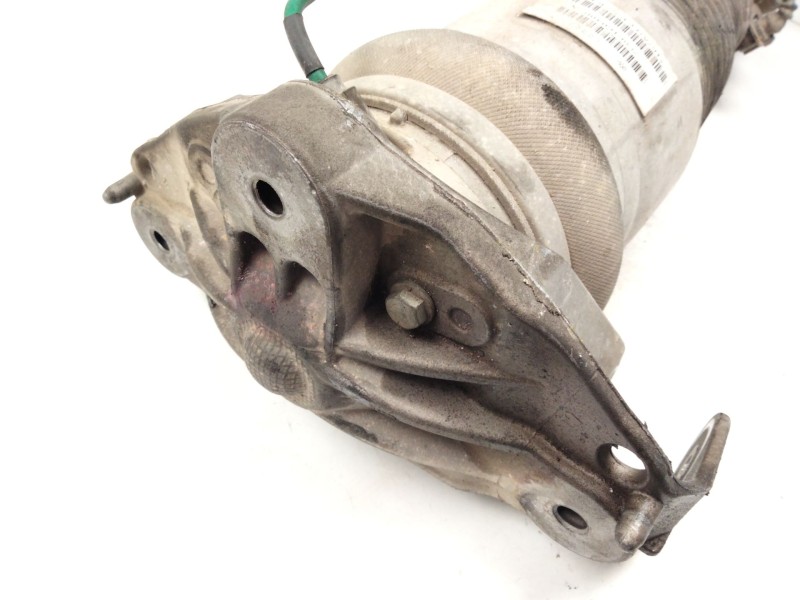 Recambio de amortiguador delantero derecho para audi q7 (4lb) 3.0 tdi quattro referencia OEM IAM 7L8616040B  