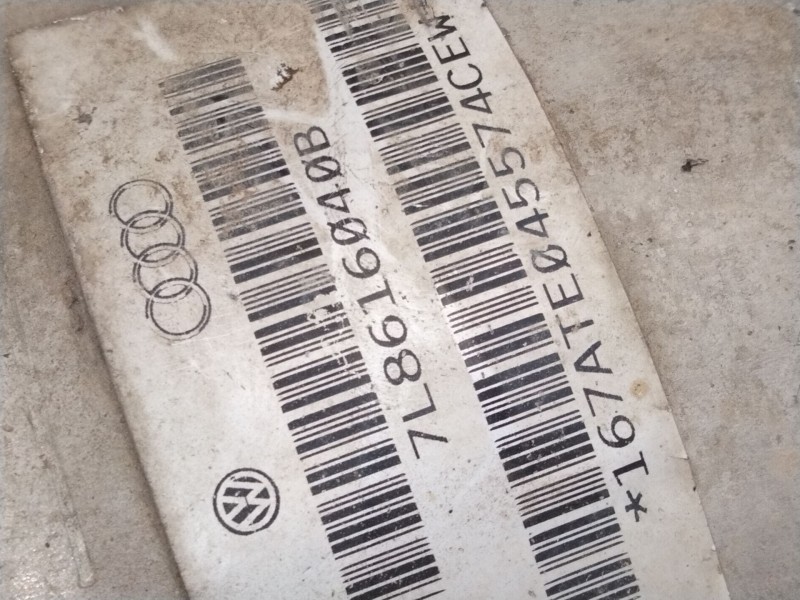 Recambio de amortiguador delantero derecho para audi q7 (4lb) 3.0 tdi quattro referencia OEM IAM 7L8616040B  