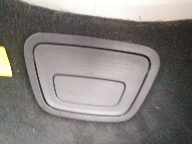 Recambio de bandeja trasera para mercedes-benz gla (h247) gla 200 (247.787) referencia OEM IAM A2476801500  