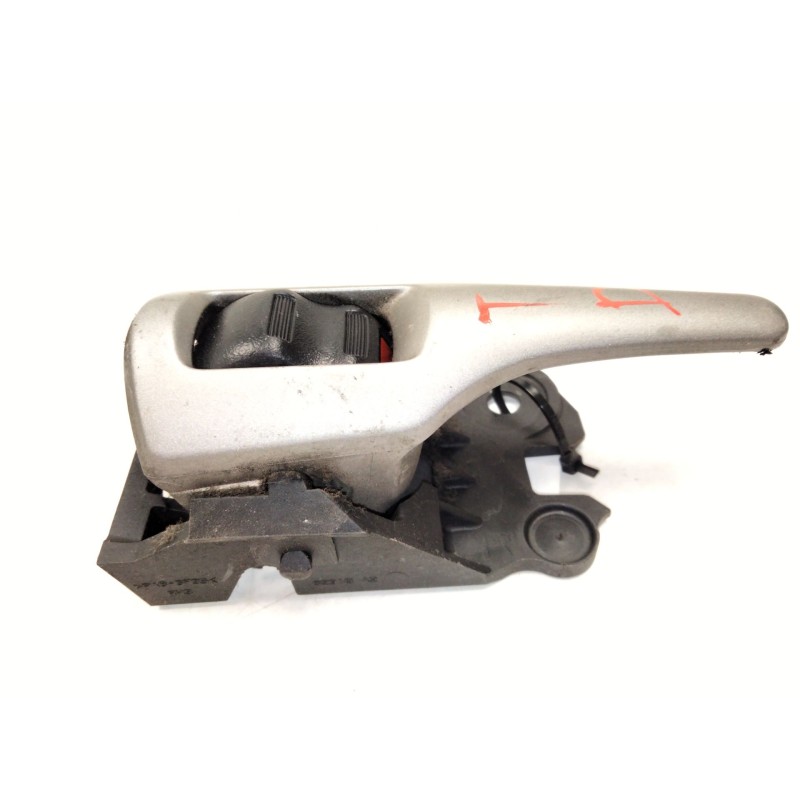 Recambio de maneta interior delantera derecha para toyota auris (_e15_) 2.0 d-4d (ade150_) referencia OEM IAM   