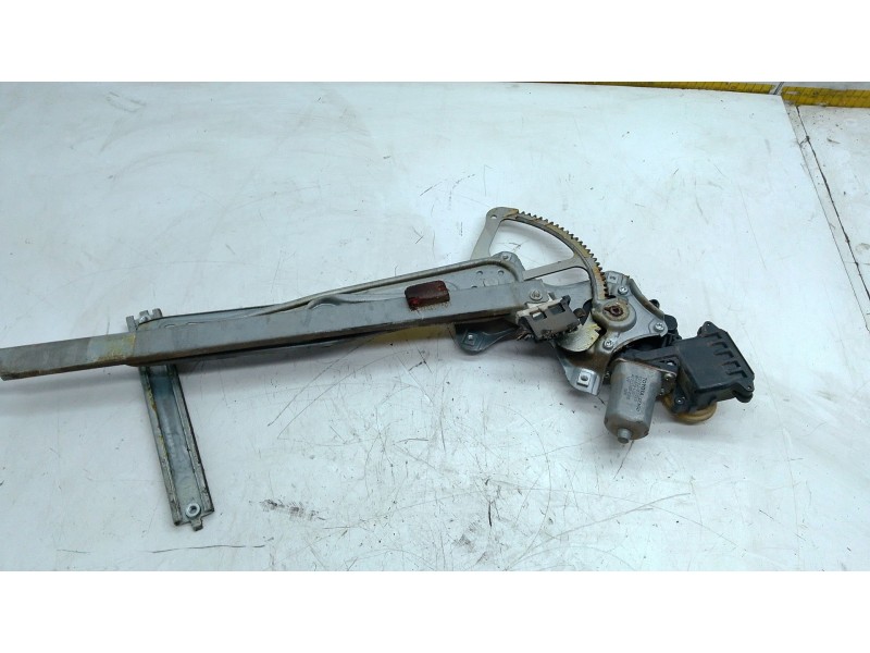 Recambio de elevalunas delantero izquierdo para toyota auris (_e15_) 2.0 d-4d (ade150_) referencia OEM IAM   