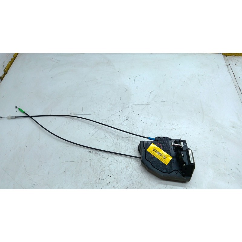 Recambio de cerradura puerta trasera derecha para toyota auris (_e15_) 2.0 d-4d (ade150_) referencia OEM IAM   