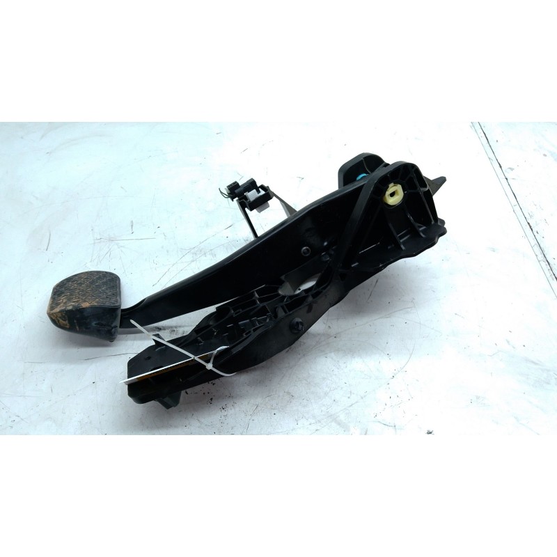 Recambio de pedal freno para mercedes-benz gla (h247) gla 200 (247.787) referencia OEM IAM A1772901000   Recambio de pedal freno para mercedes-benz gla (h247) gla 200 (247.787) referencia OEM IAM A1772901000