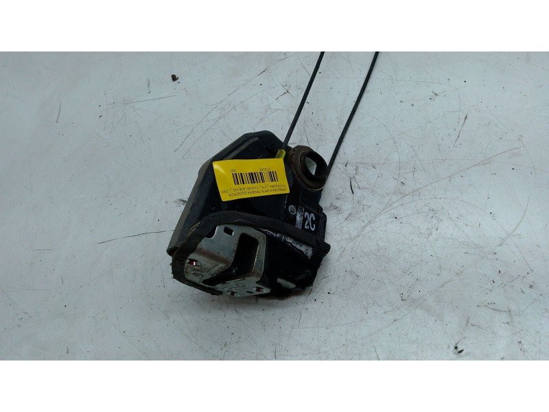 Recambio de cerradura puerta trasera izquierda para toyota auris (_e15_) 2.0 d-4d (ade150_) referencia OEM IAM   