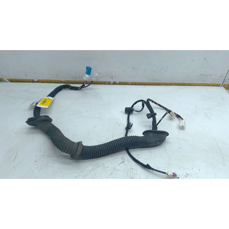 Recambio de instalacion puerta delantera izquierda para mercedes-benz gla (h247) gla 200 (247.787) referencia OEM IAM A177540712 Recambio de instalacion puerta delantera izquierda para mercedes-benz gla (h247) gla 200 (247.787) referencia OEM IAM A177540712