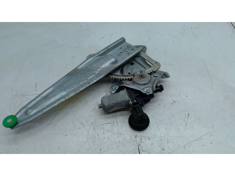 Recambio de elevalunas trasero derecho para toyota auris (_e15_) 2.0 d-4d (ade150_) referencia OEM IAM   