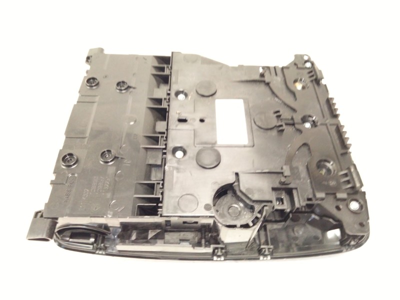 Recambio de luz interior para mercedes-benz gla (h247) gla 200 (247.787) referencia OEM IAM A0009000924  