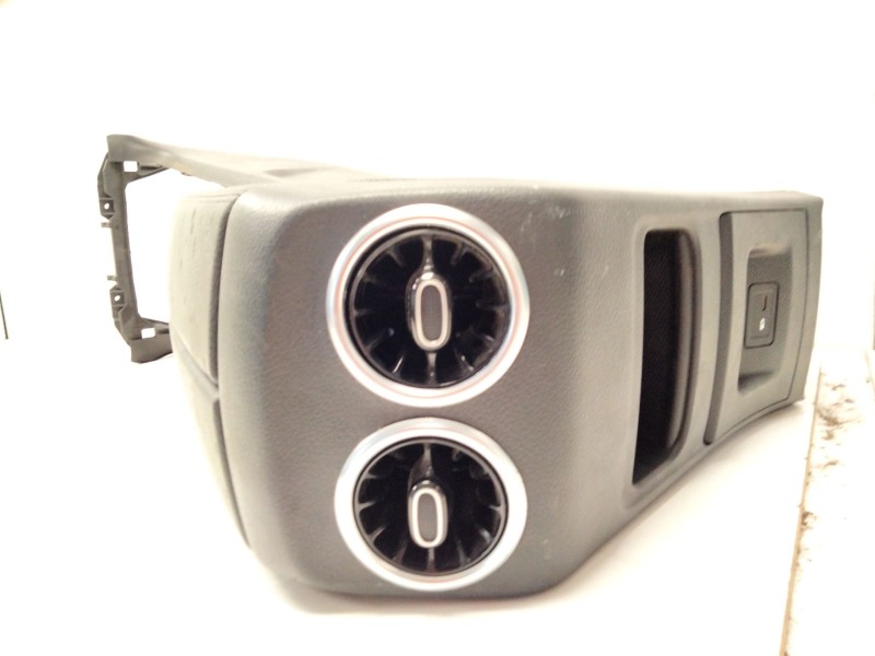 Recambio de consola central para mercedes-benz gla (h247) gla 200 (247.787) referencia OEM IAM A2476831801  