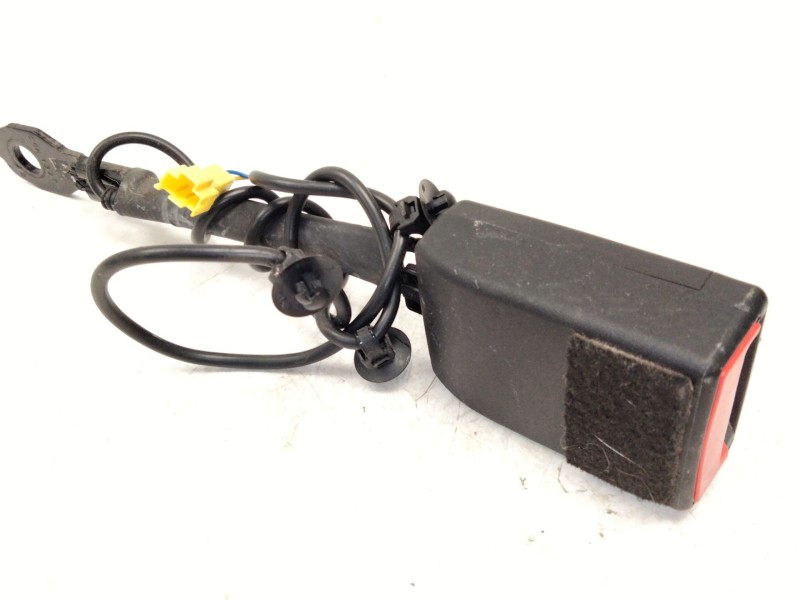 Recambio de enganche delantero izquierdo para mercedes-benz gla (h247) gla 200 (247.787) referencia OEM IAM A2478600169  