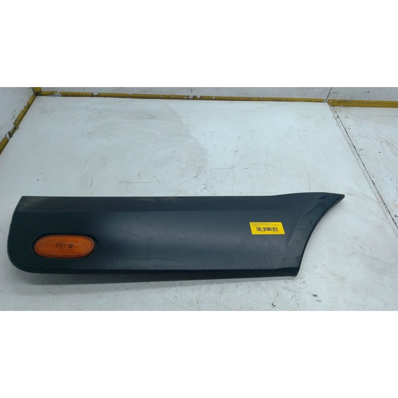 Recambio de moldura trasera derecha para volkswagen crafter 30-50 furgoneta (2e_) 2.0 tdi referencia OEM IAM   