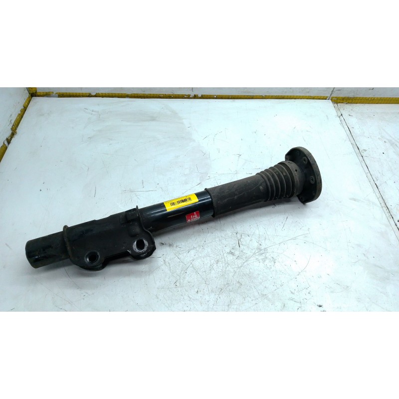 Recambio de amortiguador delantero derecho para volkswagen crafter 30-50 furgoneta (2e_) 2.0 tdi referencia OEM IAM    Recambio de amortiguador delantero derecho para volkswagen crafter 30-50 furgoneta (2e_) 2.0 tdi referencia OEM IAM