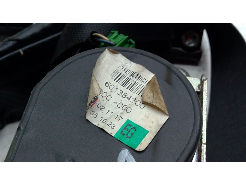 Recambio de cinturon seguridad delantero derecho para volkswagen crafter 30-50 furgoneta (2e_) 2.0 tdi referencia OEM IAM 601384